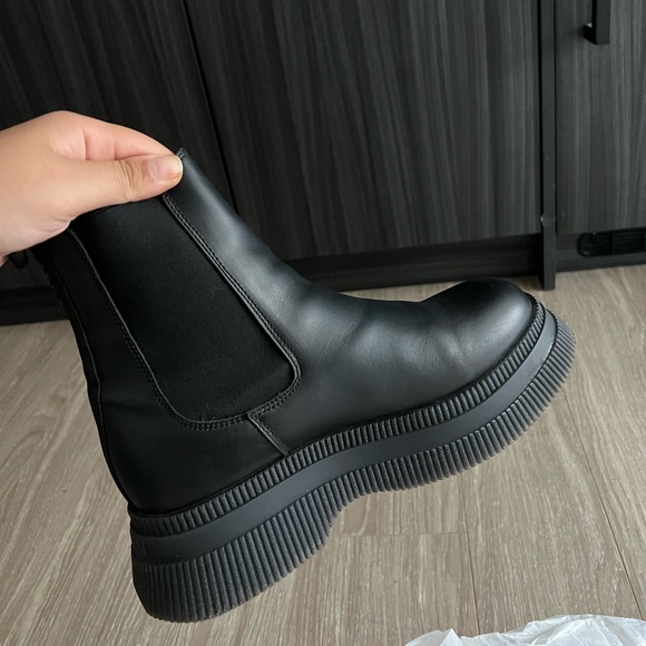 Ganni Black Chunky Chelsea Boots 42 - Picture 5 of 10